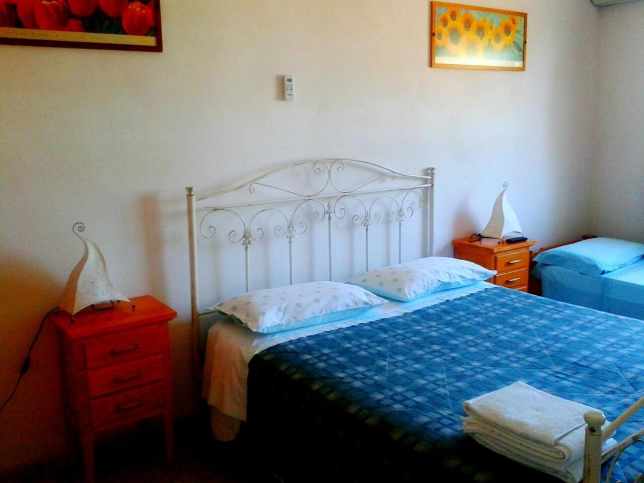 B&B Santa Sabina Torre Santa Sabina Rum bild